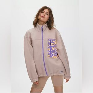 Tna ECHO PARK ZIP UP
Item No: 76307